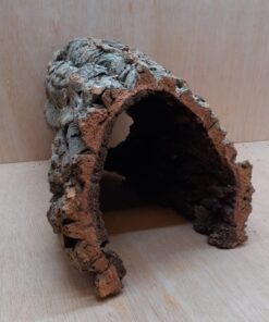 Medium Cork Hide 15