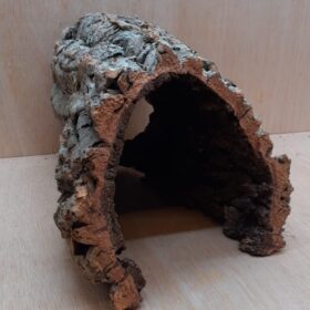 Medium Cork Hide 15