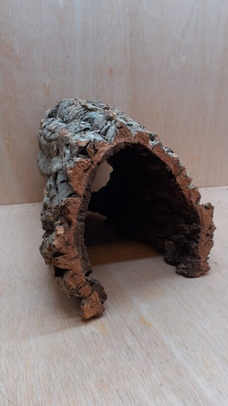 Medium Cork Hide 15