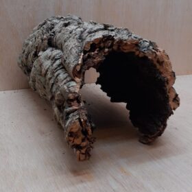Medium Cork Hide 18