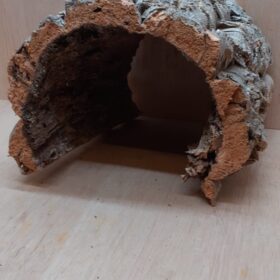 Large Cork Hide 3