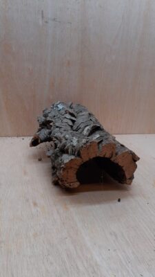 Medium Cork Hide 22