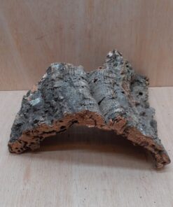 Medium Cork Hide 28