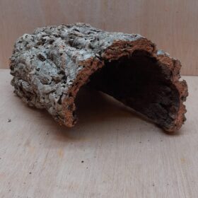 Medium Cork Hide 5