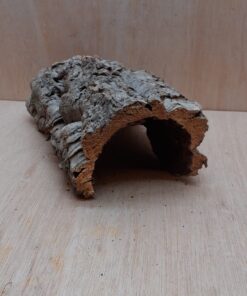 Small Cork Hide 10