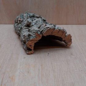 Small Cork Hide 12