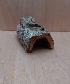 Small Cork Hide 15
