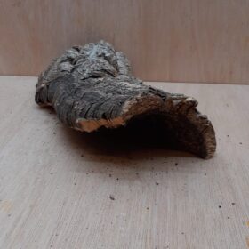 Small Cork Hide 29