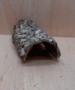 Medium Cork Hide 23