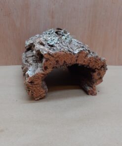 Medium Cork Hide 30