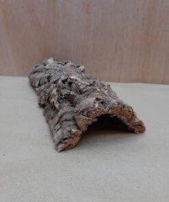 Small Cork Hide 18