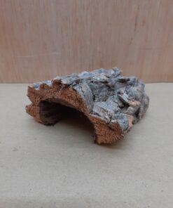 Small Cork Hide 13